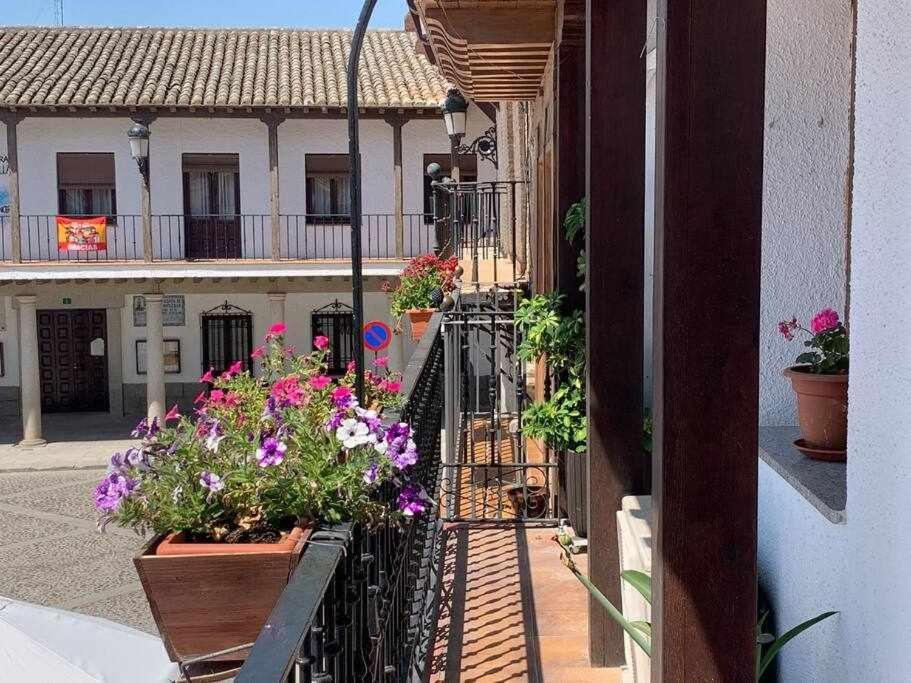 Ferienwohnung El Balcon De La Rosa La Puebla de Montalbán Exterior foto